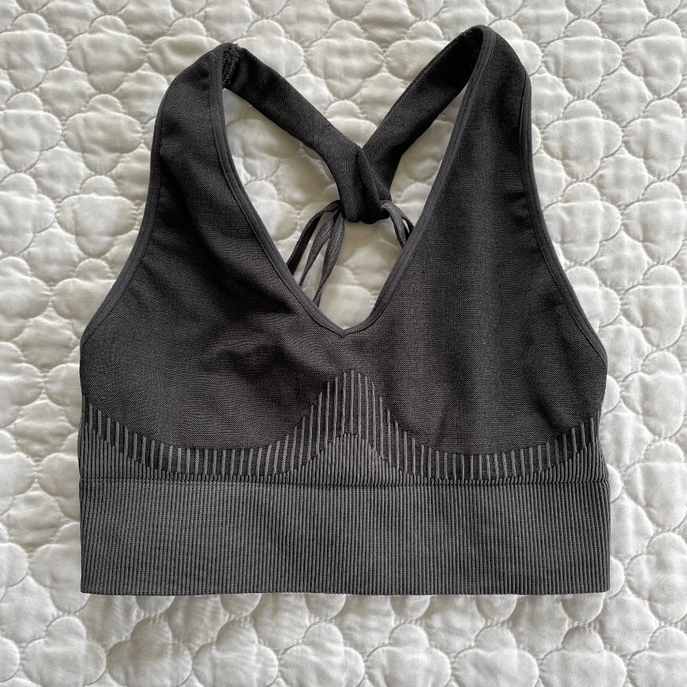 Good American Black Sports Bra